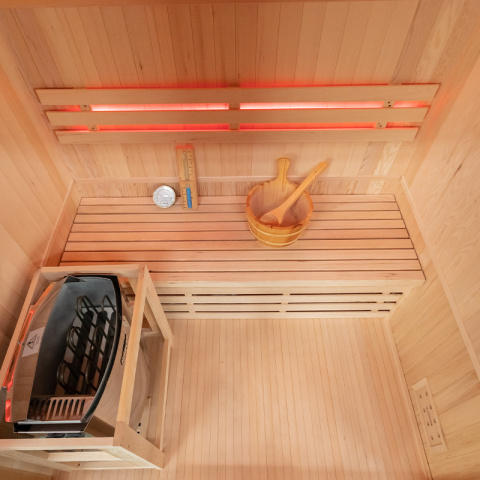 SAUNA FIŃSKA WYSOKOTEMPERATUROWA Z PIECEM OSLO3/HARVIA 4,5KW 3-4 OSOBOWA 150x120 CM