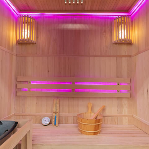 SAUNA FIŃSKA WYSOKOTEMPERATUROWA Z PIECEM OSLO3/HARVIA 4,5KW 3-4 OSOBOWA 150x120 CM