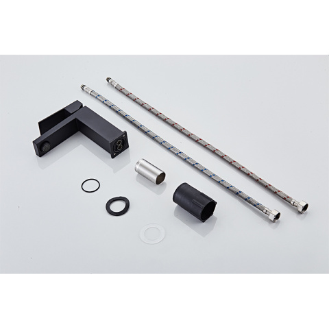 BATERIA UMYWALKOWA ŁAZIENKOWA F211B CZARNA BATERIA UMYWALKOWA ŁAZIENKOWA F211B CZARNA