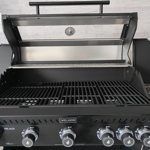 GRILL OGRODOWY GAZOWY Z POKRYWĄ I PÓŁKAMI ZEUS-D CZARNY RUSZT ŻELIWNY 17,5 KW + POKROWIEC GRILL OGRODOWY GAZOWY Z POKRYWĄ I PÓŁKAMI ZEUS-D CZARNY RUSZT ŻELIWNY 17,5 KW + POKROWIEC