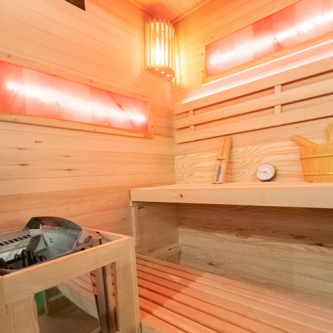 SAUNA FIŃSKA WYSOKOTEMPERATUROWA Z PIECEM LARK3/HARVIA 4,5KW 3-4 OSOBOWA 140x150 CM SAUNA FIŃSKA WYSOKOTEMPERATUROWA Z PIECEM LARK3/HARVIA 4,5KW 3-4 OSOBOWA 140x150 CM