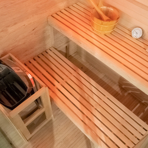 SAUNA FIŃSKA WYSOKOTEMPERATUROWA Z PIECEM LARK4/HARVIA 6KW 4-5 OSOBOWA 150x150 CM SAUNA FIŃSKA WYSOKOTEMPERATUROWA Z PIECEM LARK4/HARVIA 6KW 4-5 OSOBOWA 150x150 CM