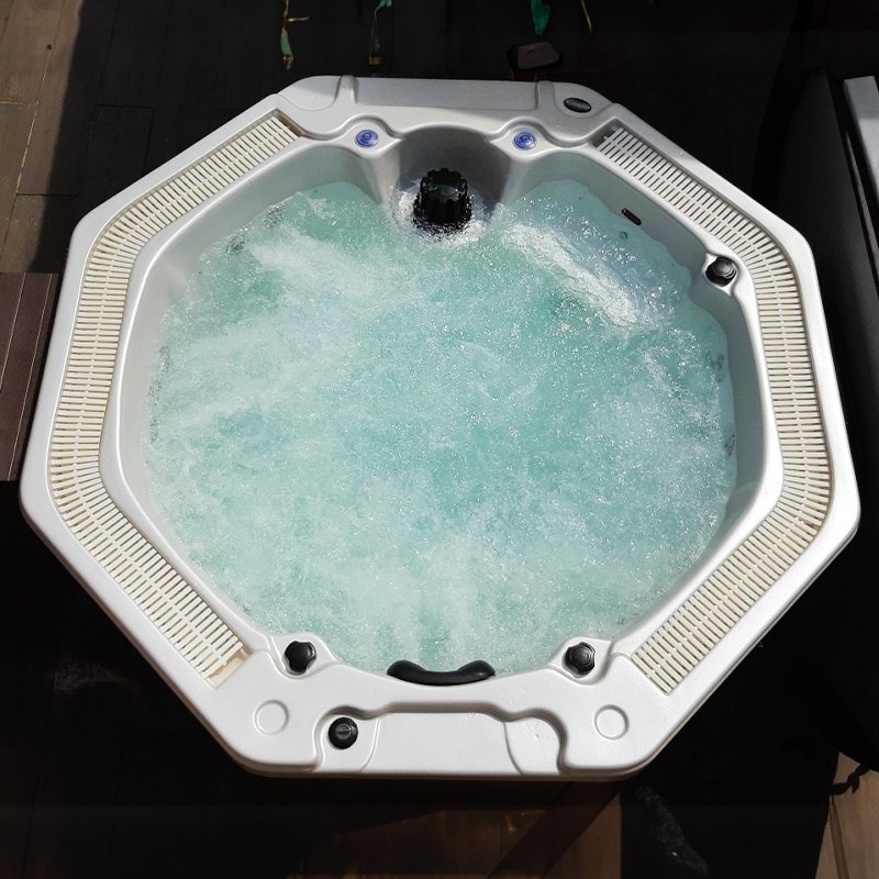 jacuzzi ogrodowe całoroczne
